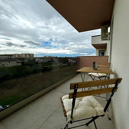 Apartment Myhouse 1